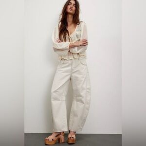 We The Free Good Luck Mid-Rise Barrel Jeans, Size 33